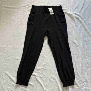 HALARA Jet Black Joggers